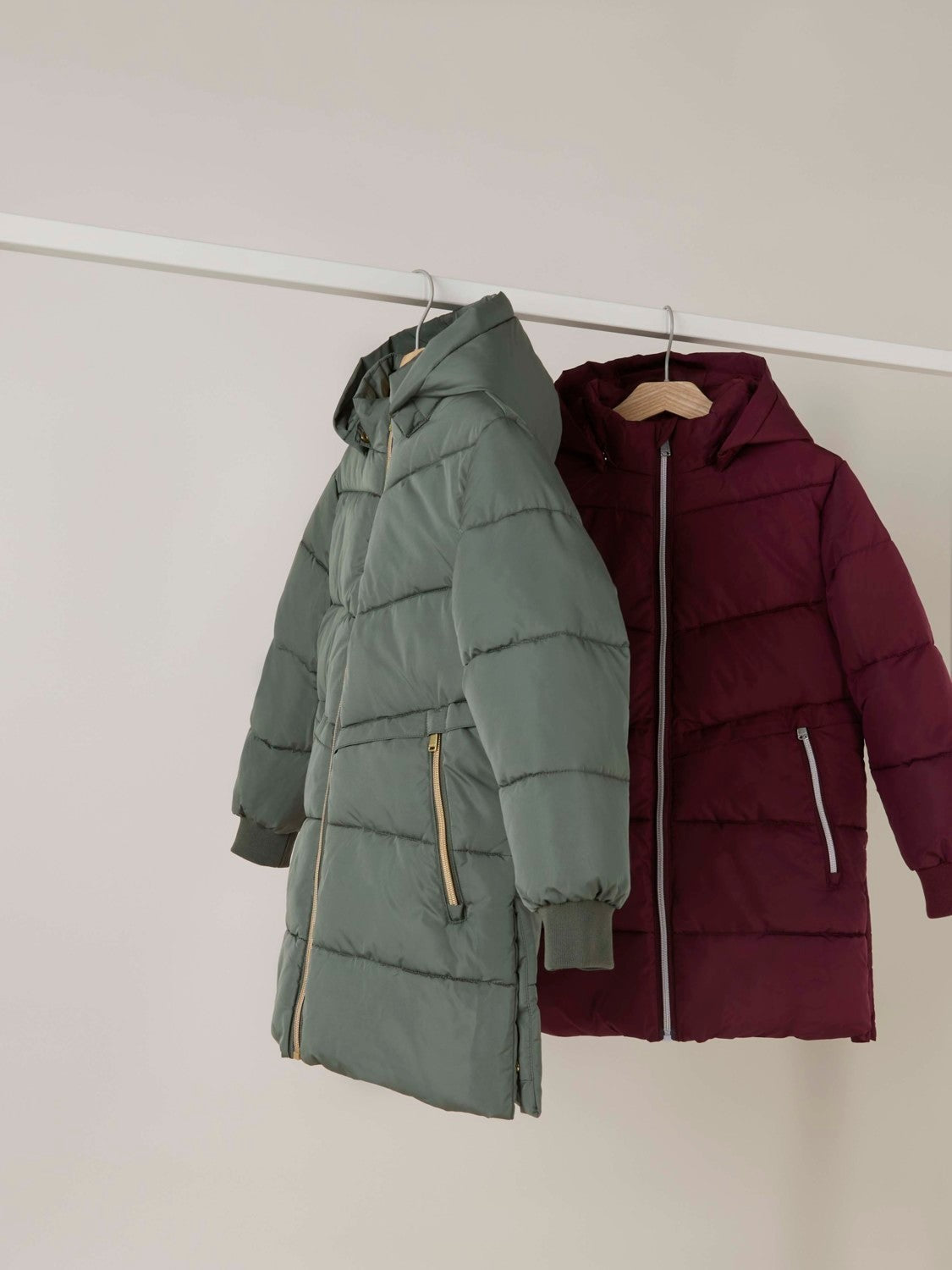 NKFMUSIC Outerwear - Windsor Wine